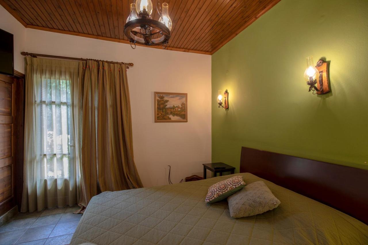 Guesthouse Alexandra Eptálofos Dış mekan fotoğraf