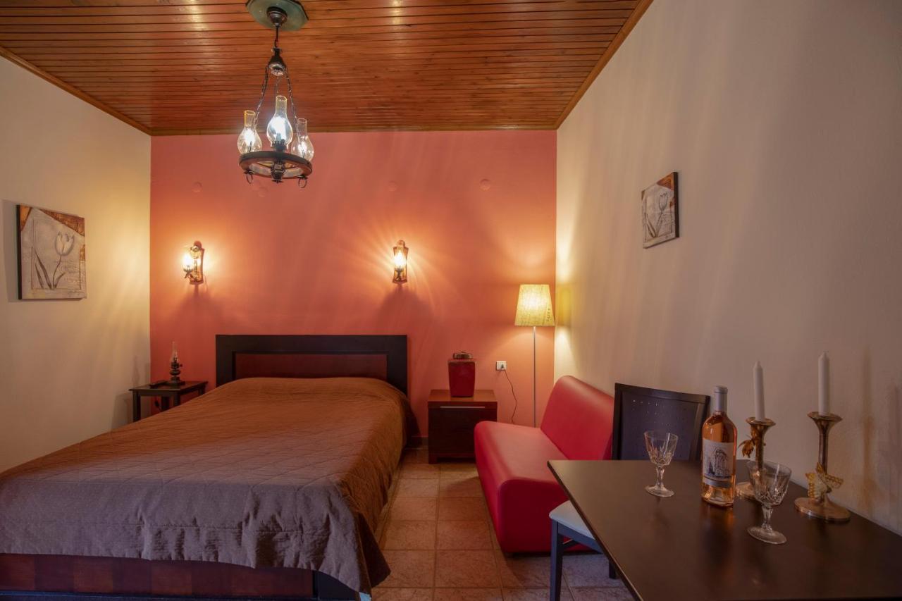 Guesthouse Alexandra Eptálofos Dış mekan fotoğraf